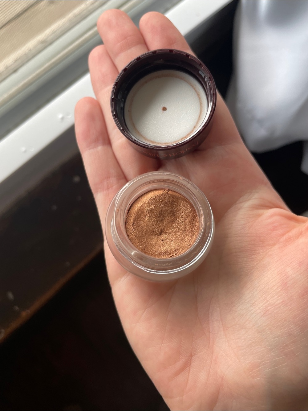 Charlotte Tilbury Eyes to Mesmerize Star Gold CT cream eyeshadow
